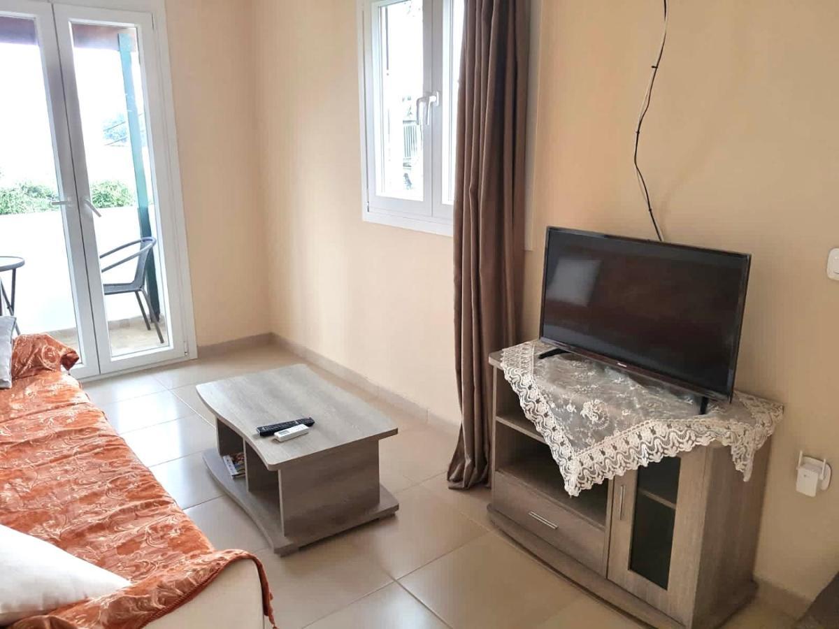 Votsalo Pool Apts Kalami  Dış mekan fotoğraf