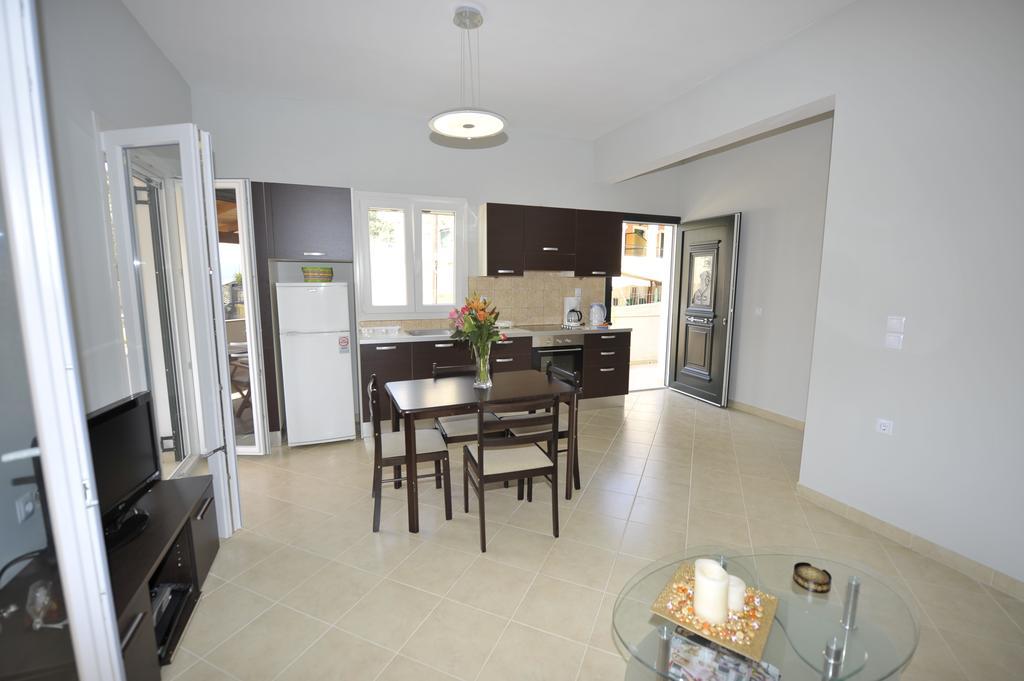 Votsalo Pool Apts Kalami  Dış mekan fotoğraf