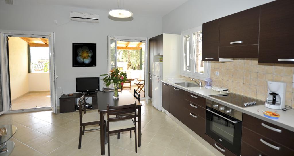 Votsalo Pool Apts Kalami  Dış mekan fotoğraf